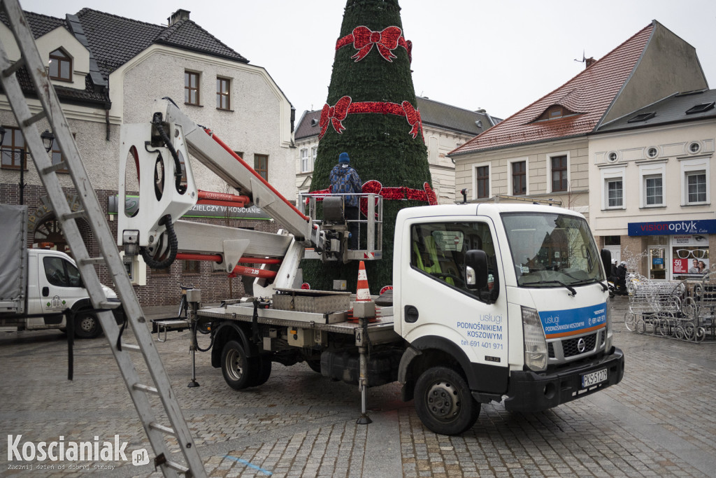 Kościan stroi się na święta