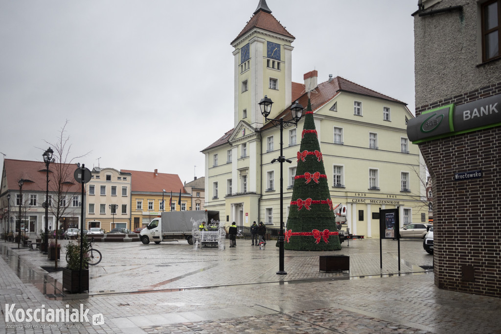 Kościan stroi się na święta