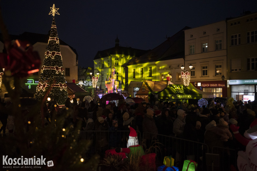 Mikołajki z Krainą Bajek na Rynku w Kościanie