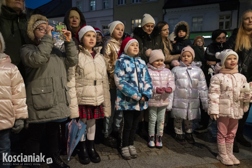 Mikołajki z Krainą Bajek na Rynku w Kościanie