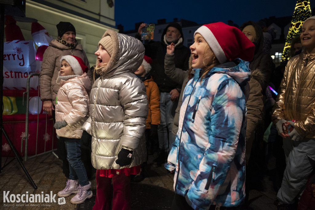 Mikołajki z Krainą Bajek na Rynku w Kościanie