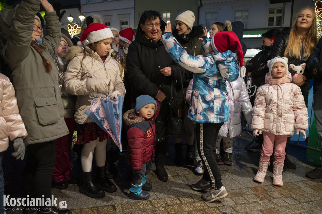 Mikołajki z Krainą Bajek na Rynku w Kościanie