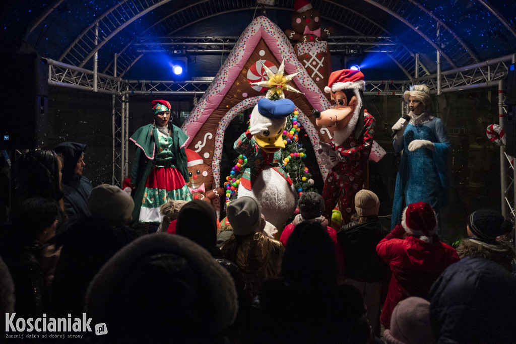 Mikołajki z Krainą Bajek na Rynku w Kościanie