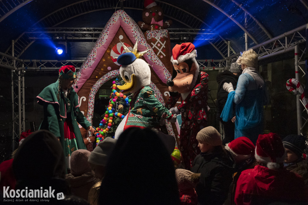 Mikołajki z Krainą Bajek na Rynku w Kościanie