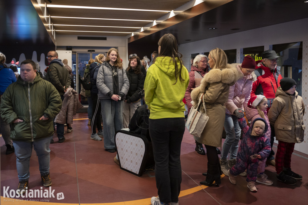 Mikołajki z Krainą Bajek na Rynku w Kościanie