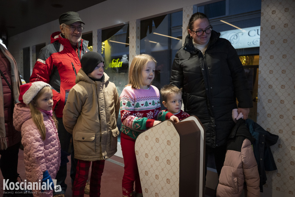 Mikołajki z Krainą Bajek na Rynku w Kościanie