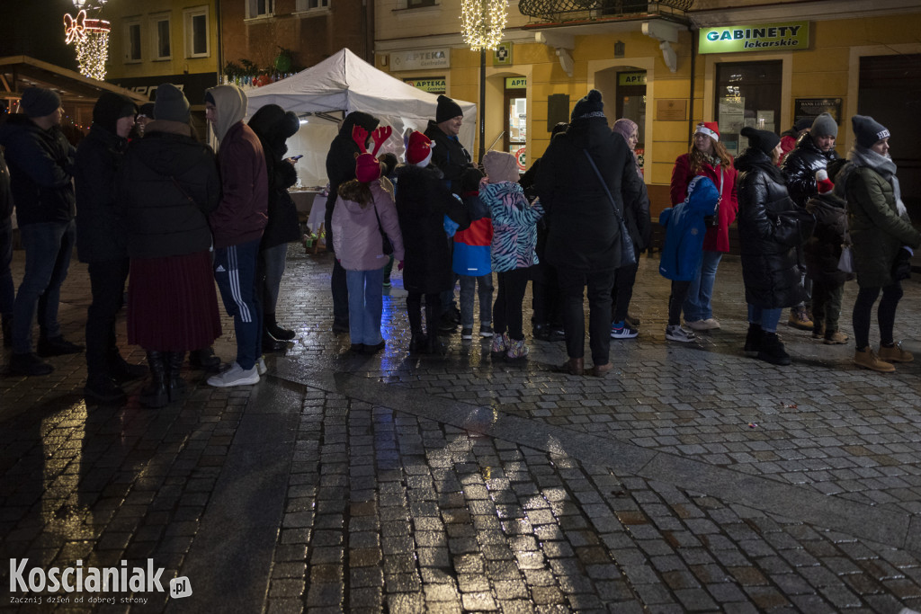 Mikołajki z Krainą Bajek na Rynku w Kościanie