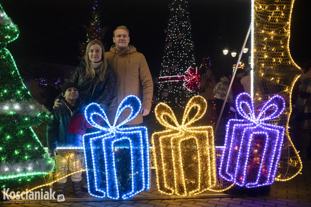 Świąteczne iluminacje w Czempiniu