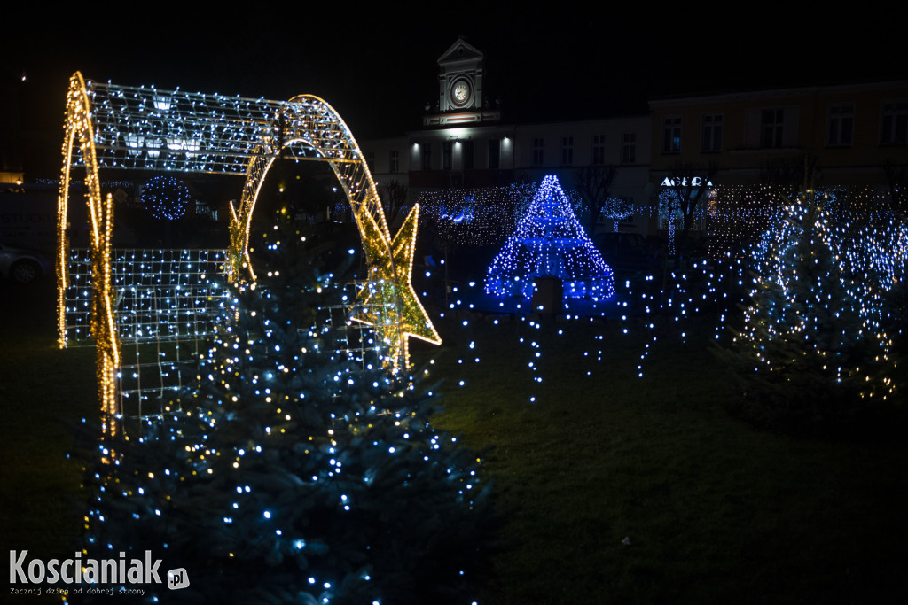 Świąteczny klimat na ulicach Śmigla