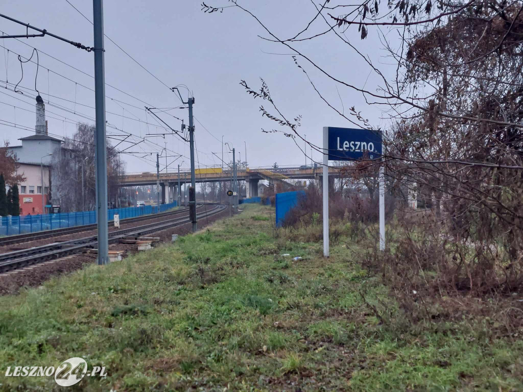 Mężczyzna zginął pod kołami pociągu w Lesznie