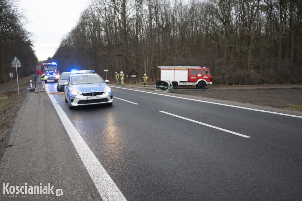 Kolizja dwóch aut przed Racotem