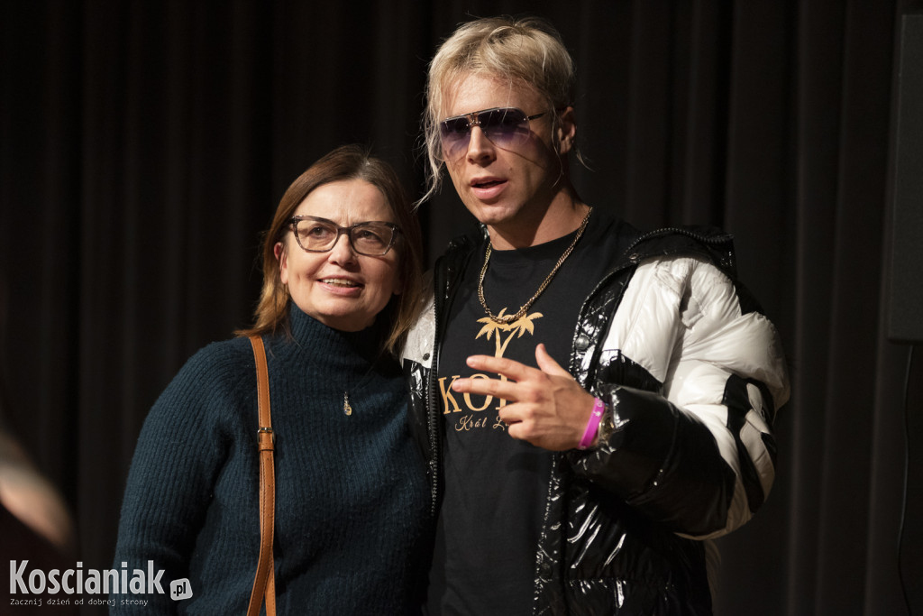 Skolim w Kościanie. Autografy i zdjęcia z fanami