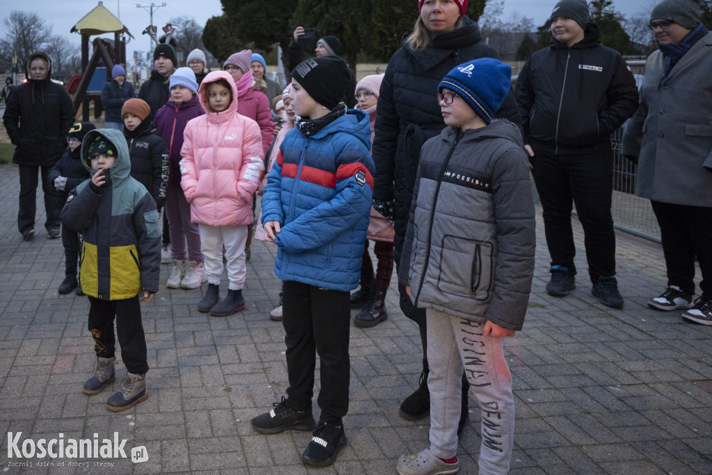 Rozświetlanie choinki w Kurzej Górze