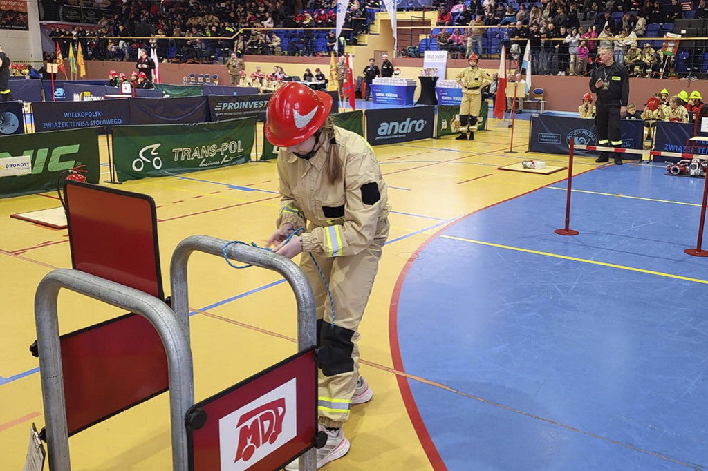 II Halowe Zawody Sportowo-Pożarnicze