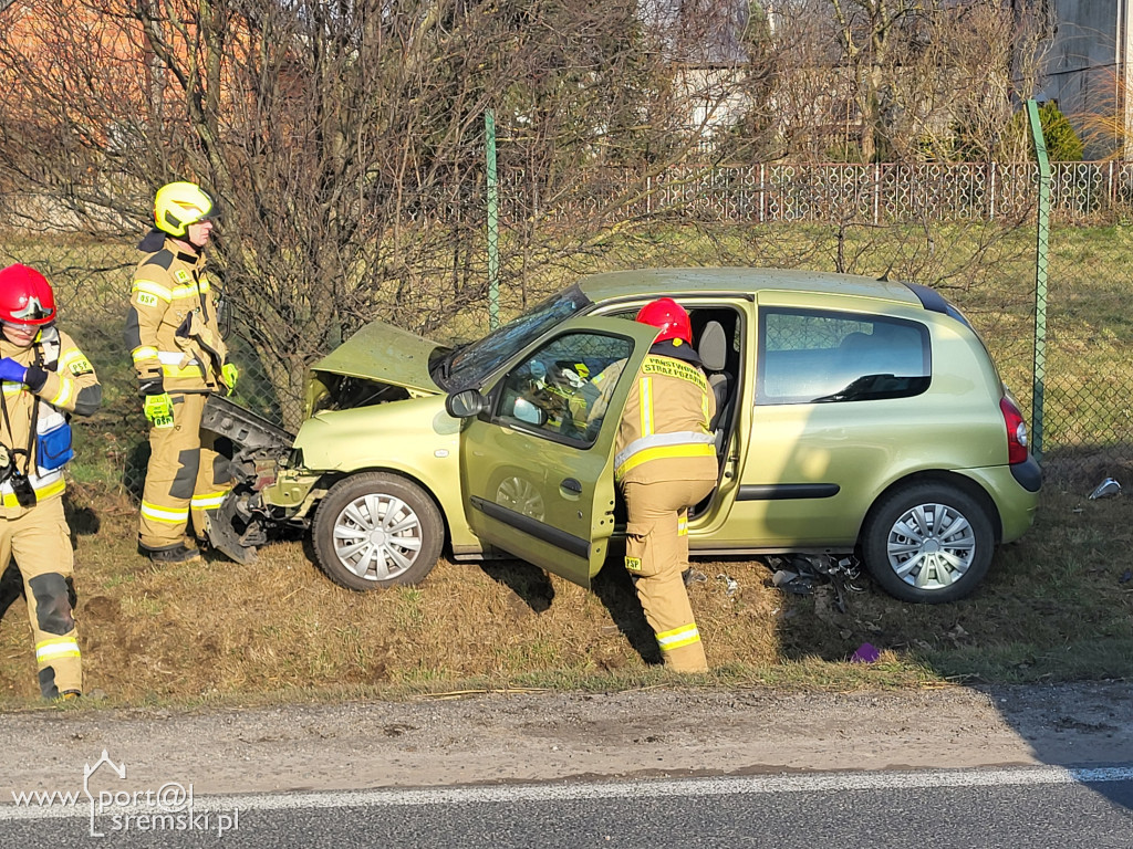 Poważna kolizja pomiędzy Czempiniem a Śremem