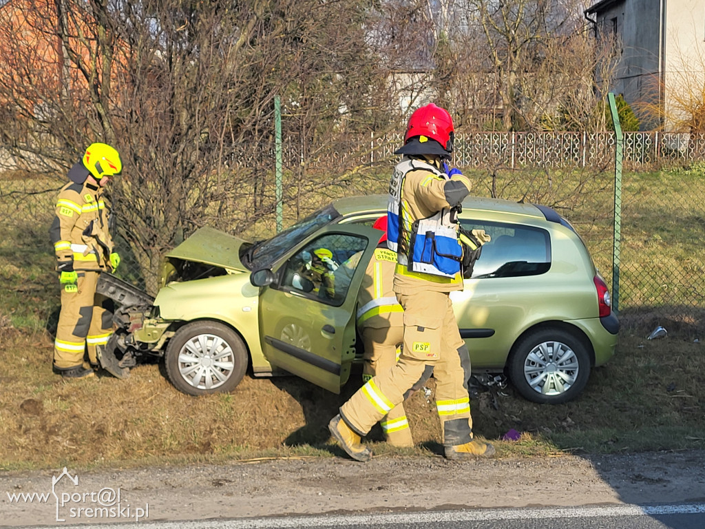 Poważna kolizja pomiędzy Czempiniem a Śremem