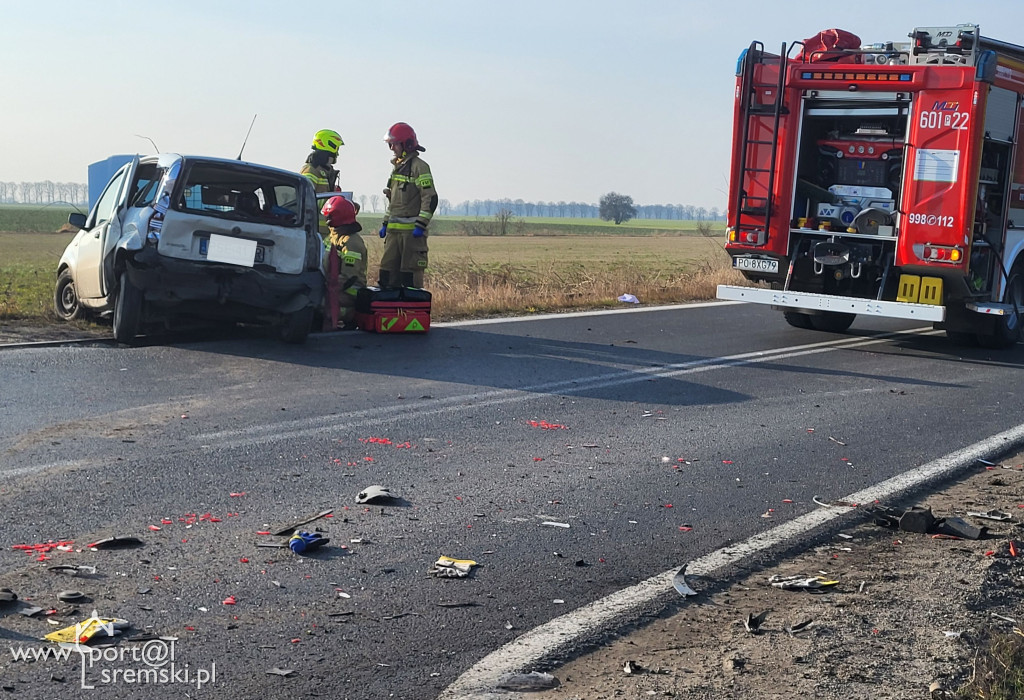 Poważna kolizja pomiędzy Czempiniem a Śremem