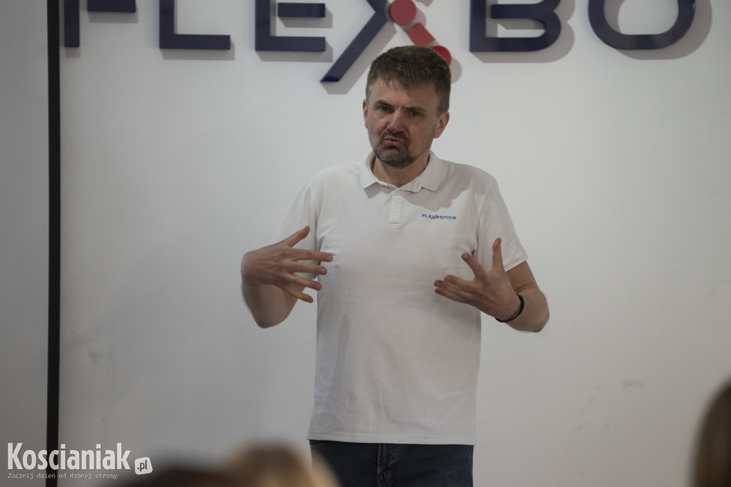 Konferencja o robotyzacji w firmie Flexbotics