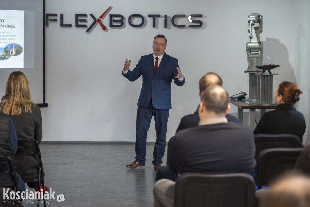 Konferencja o robotyzacji w firmie Flexbotics