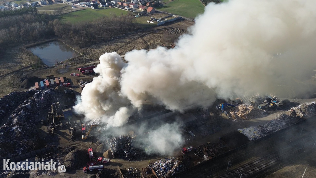 Pożar w zakładzie recyklingu w Przysiece Polskiej