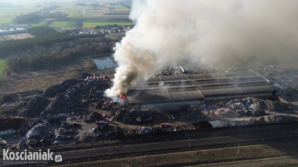 Pożar w zakładzie recyklingu w Przysiece Polskiej