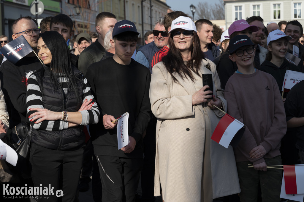 Sławomir Mentzen na wiecu wyborczym w Kościanie