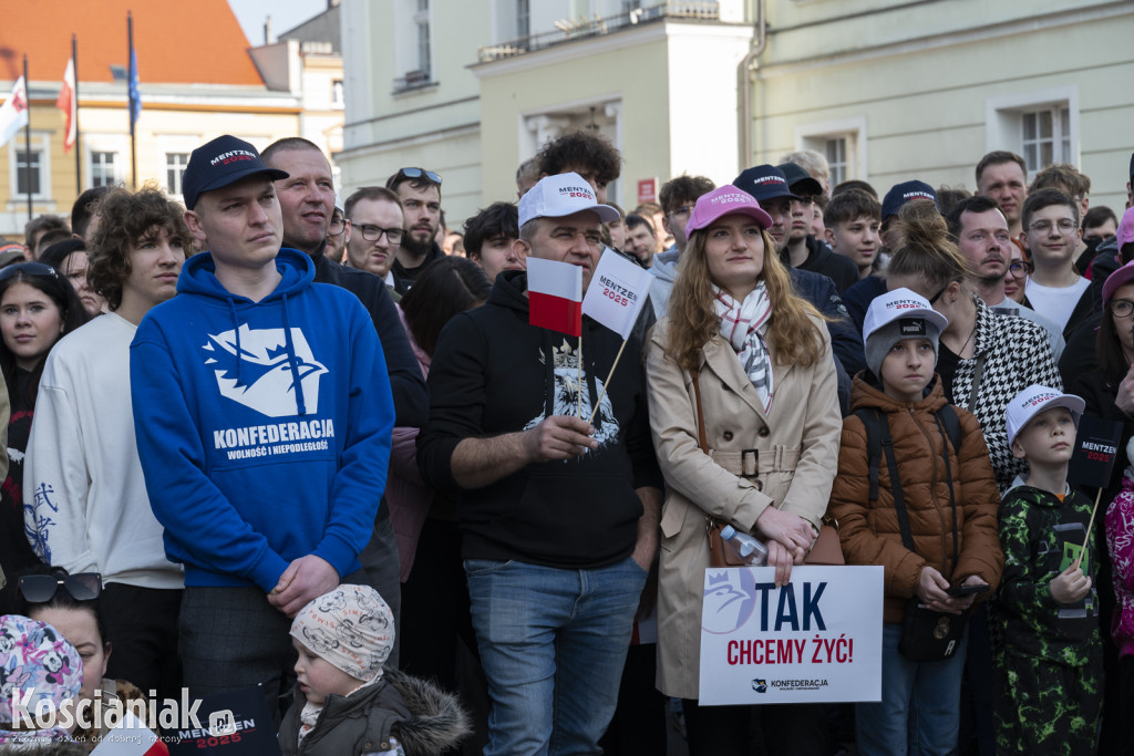 Sławomir Mentzen na wiecu wyborczym w Kościanie