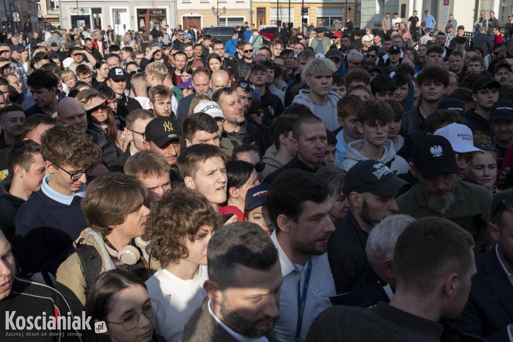 Sławomir Mentzen na wiecu wyborczym w Kościanie