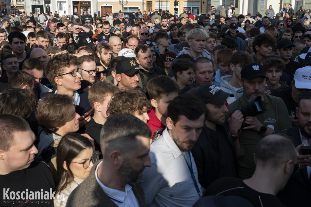 Sławomir Mentzen na wiecu wyborczym w Kościanie