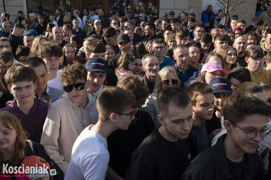 Sławomir Mentzen na wiecu wyborczym w Kościanie