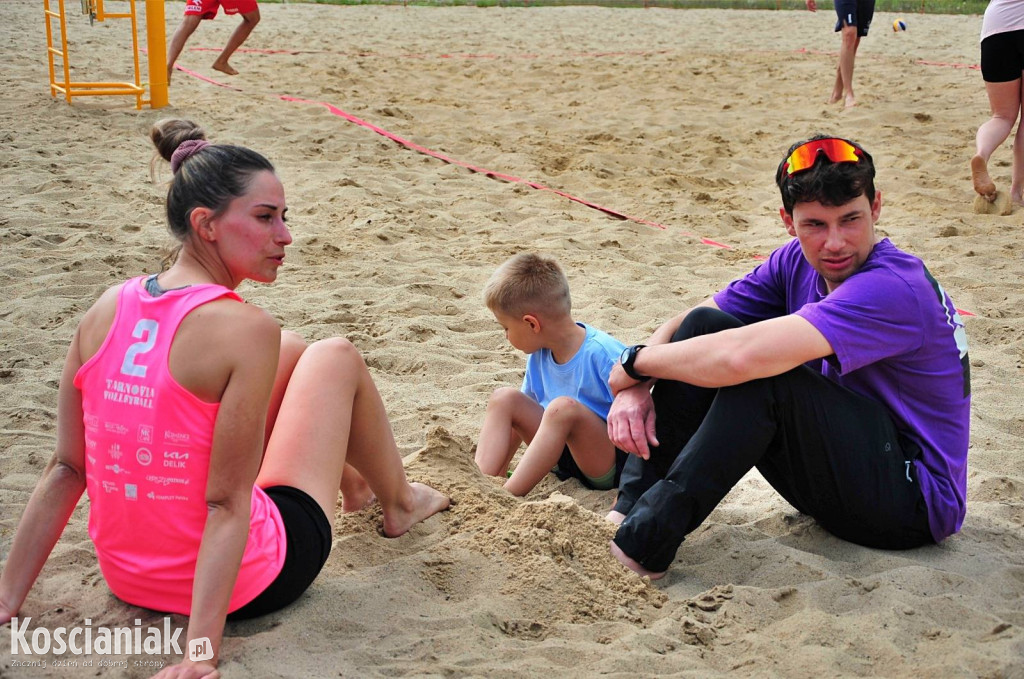 Turniej siatkówki plażowej na Łazienkach