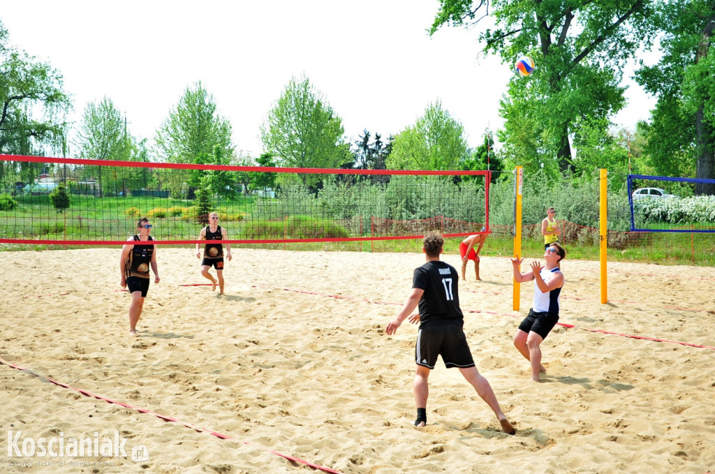Turniej siatkówki plażowej na Łazienkach