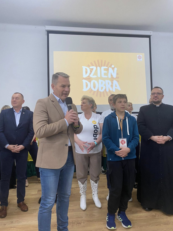 Radosne śniadanie w ramach Dnia Dobra