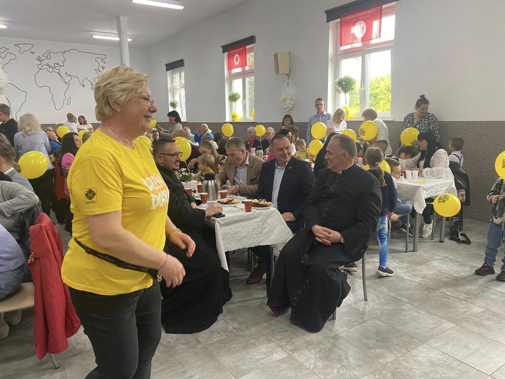 Radosne śniadanie w ramach Dnia Dobra