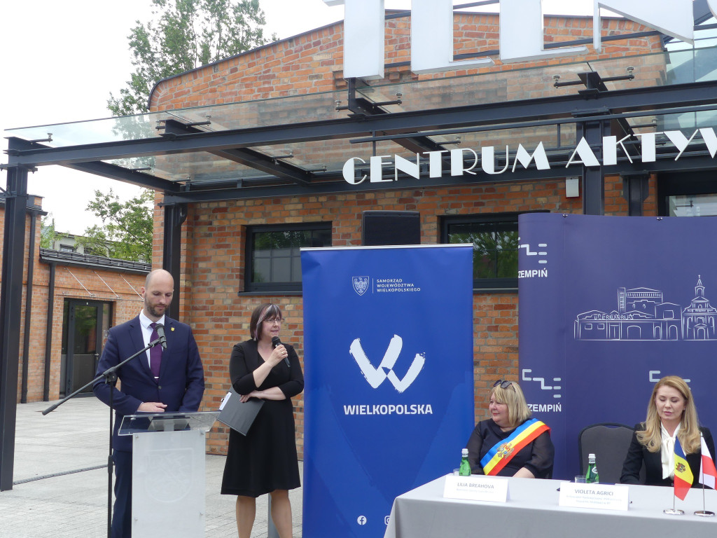 Przekazali nasze wozy do Mołdawii