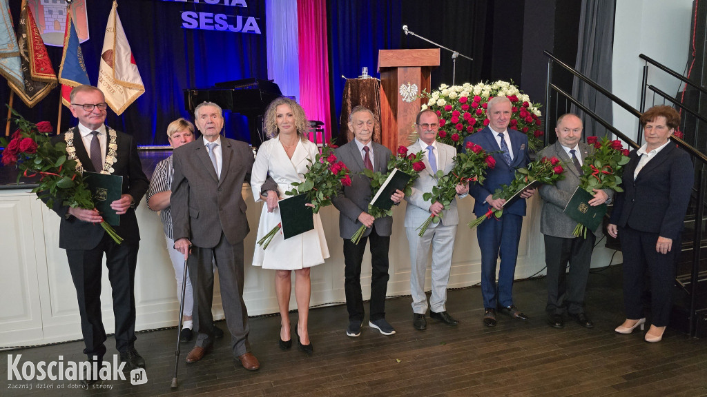 Uroczysta sesja, klucz do bram miasta i zabawa