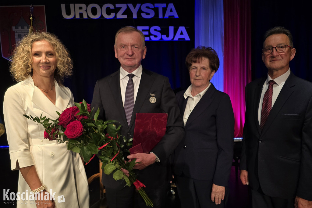 Uroczysta sesja, klucz do bram miasta i zabawa