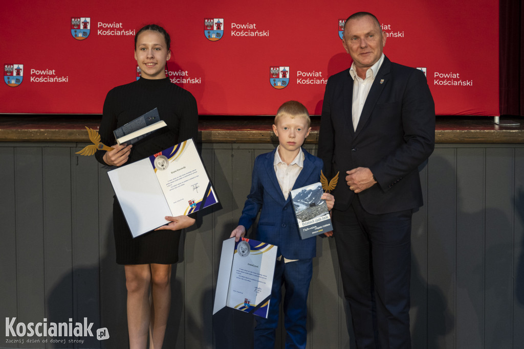 Nagrody dla sportowców od starosty kościańskiego