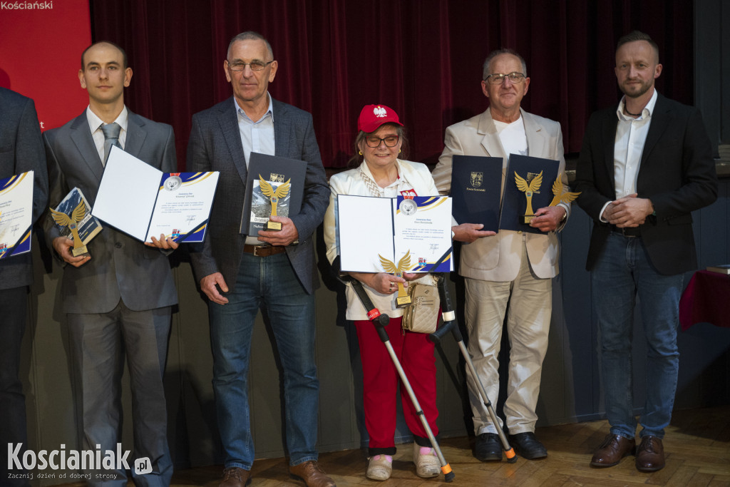 Nagrody dla sportowców od starosty kościańskiego