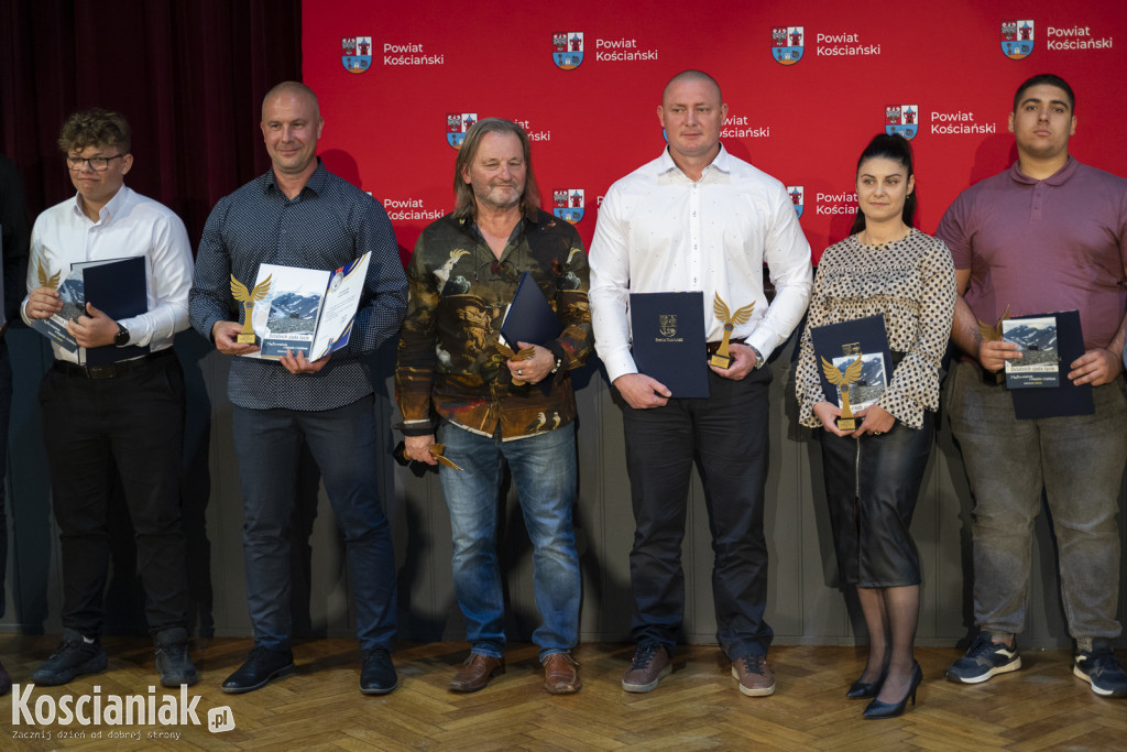 Nagrody dla sportowców od starosty kościańskiego