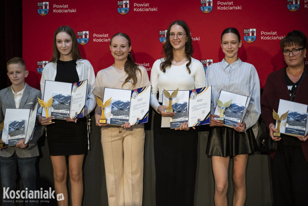 Nagrody dla sportowców od starosty kościańskiego
