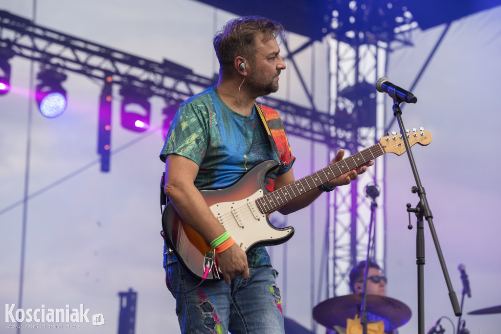 Dni Czempinia. Koncert Happysad i Mała Lady P.