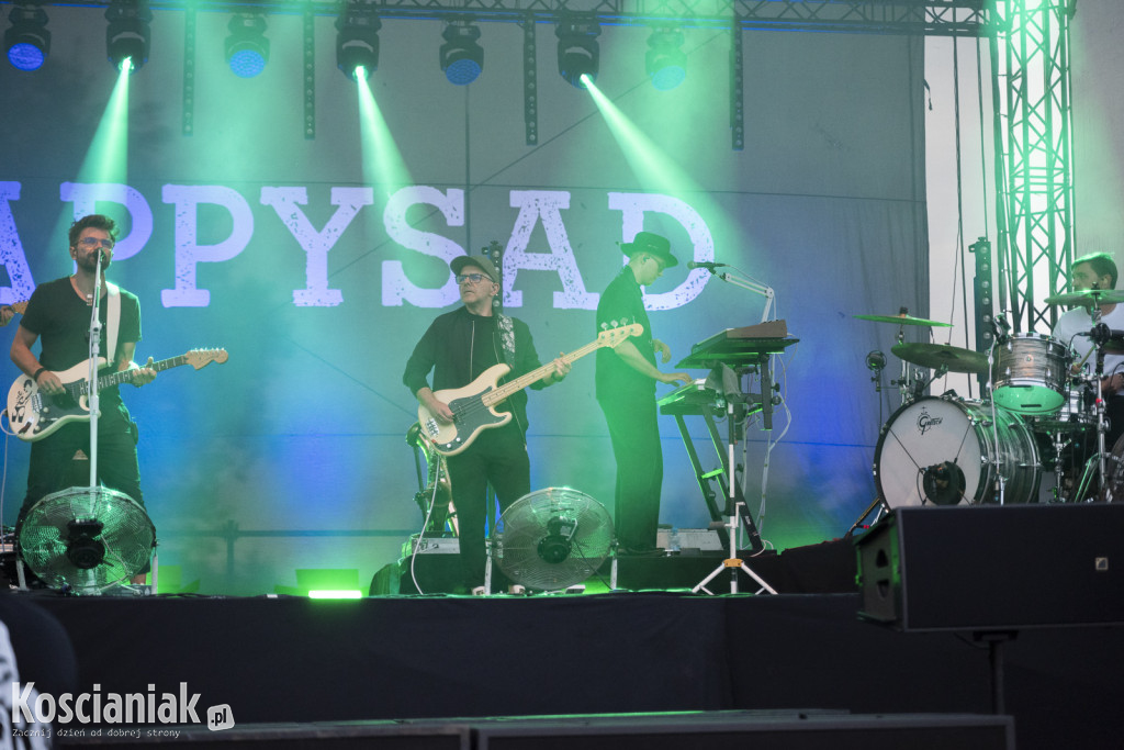 Dni Czempinia. Koncert Happysad i Mała Lady P.