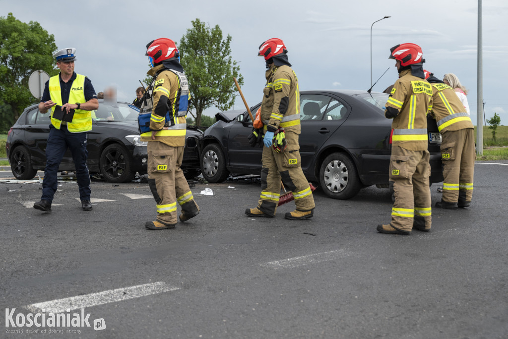 Zderzenie trzech aut na obwodnicy Kościana