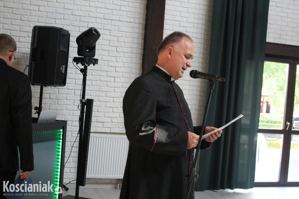 Bal Ósmoklasisty kościańskiej „Dwójki”
