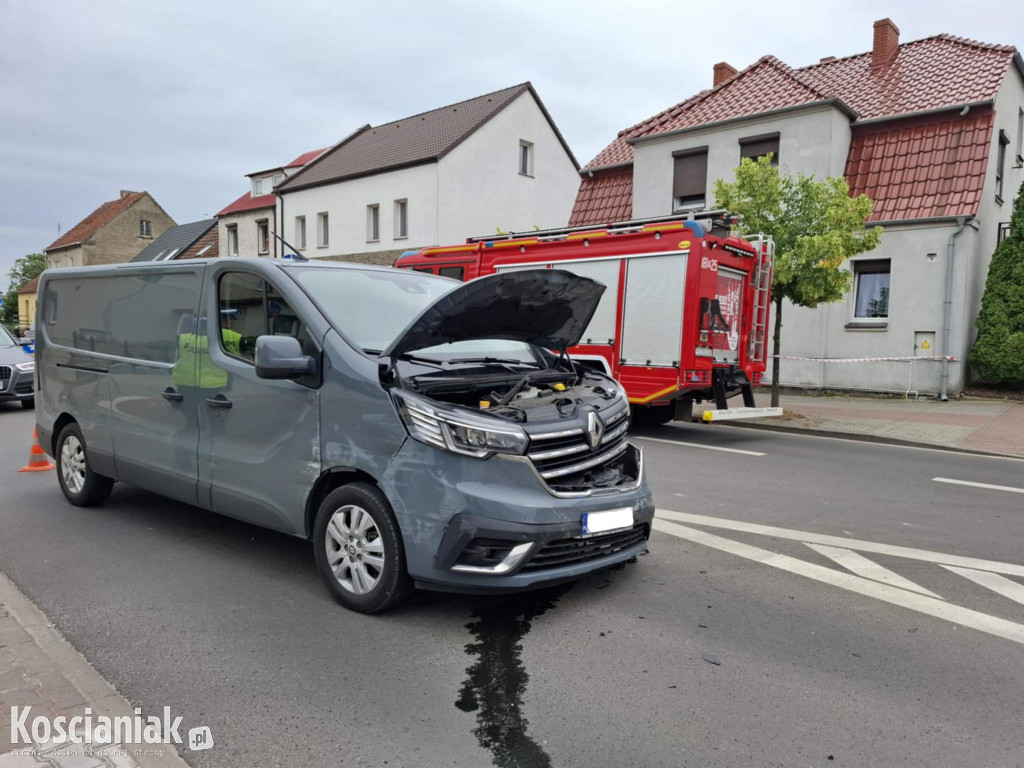 Zderzenie dwóch aut na Poznańskiej