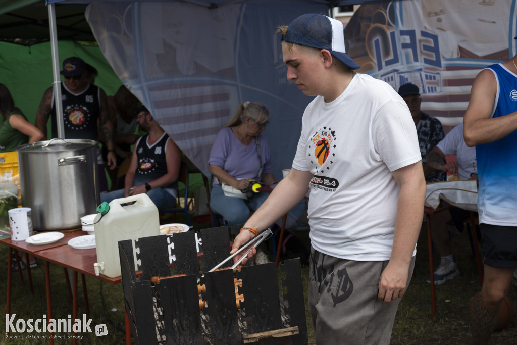 Turniej koszykówki ulicznej Pick and Roll Streetball Mds