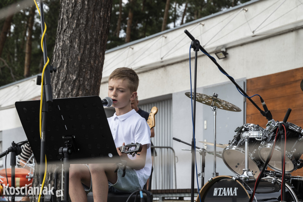 Noc Świętojańska i koncert na plaży w Nowym Dębcu