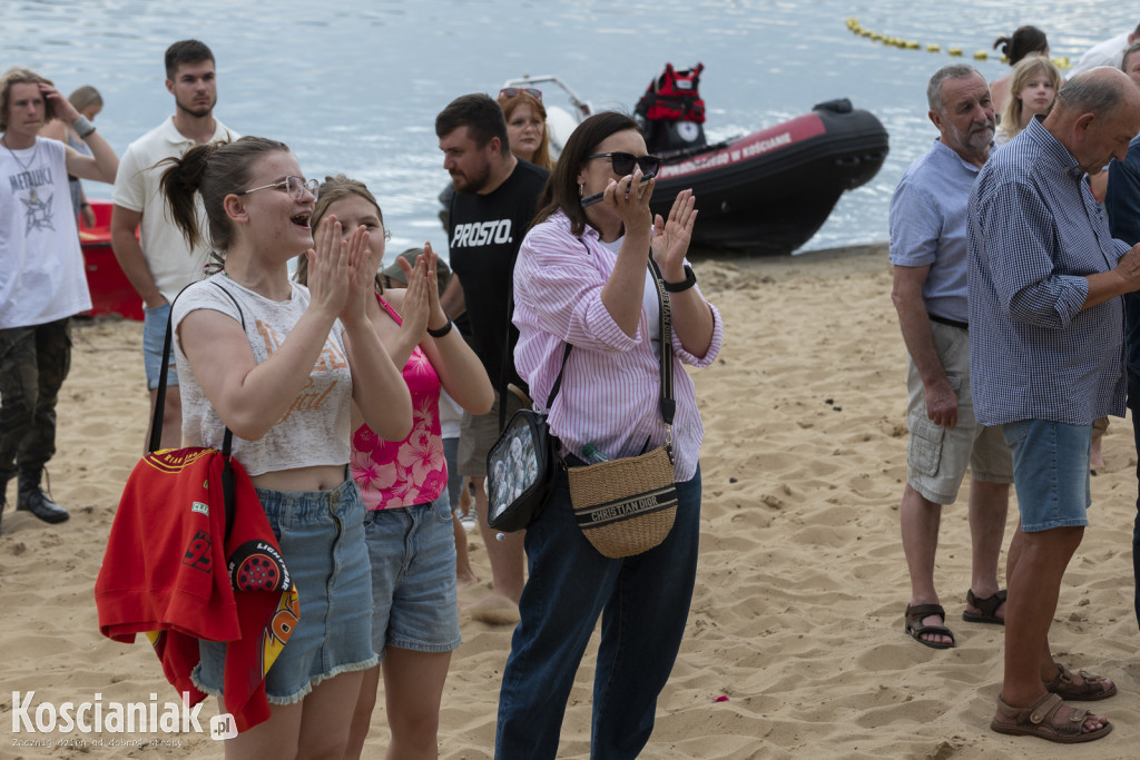 Noc Świętojańska i koncert na plaży w Nowym Dębcu