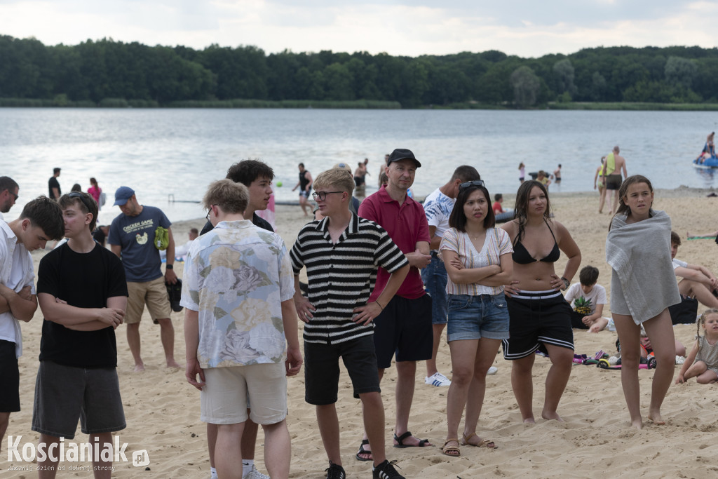 Noc Świętojańska i koncert na plaży w Nowym Dębcu